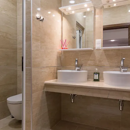 호스텔 Free Bird (adults Only)