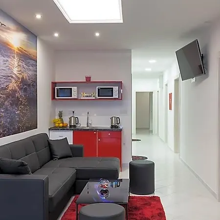 Free Bird (adults Only) Albergue *