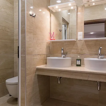 Free Bird (adults Only) 호스텔 두브로브니크