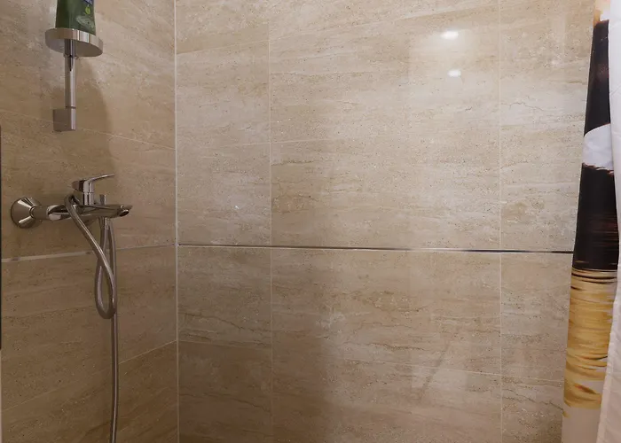 Free Bird (adults Only) *